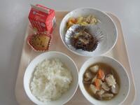 ひびき米のご飯・向洋高校のさんま缶・芋煮汁・味噌がんづき