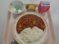 ポークカレーライス・蒸しとうもろこし・夏色ゼリー